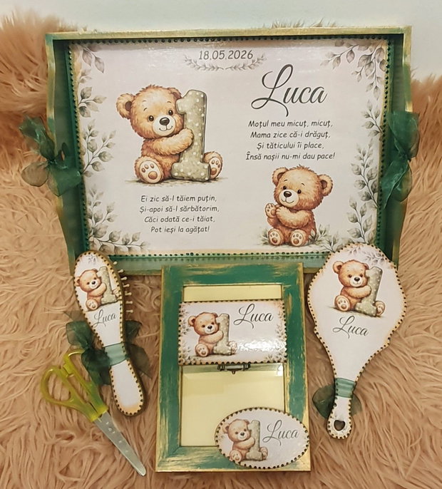 Set personalizat pentru taierea motului / tema ursulet / verde