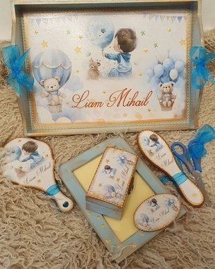 Set personalizat pentru taierea motului / tema baietel, boloane si ursulet