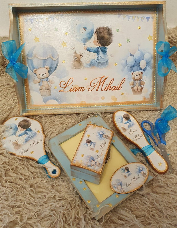 Set personalizat pentru taierea motului / tema baietel, boloane si ursulet