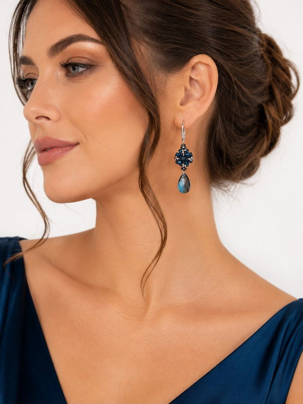 Cercei eleganti din cristale Swarovski si tortite argint