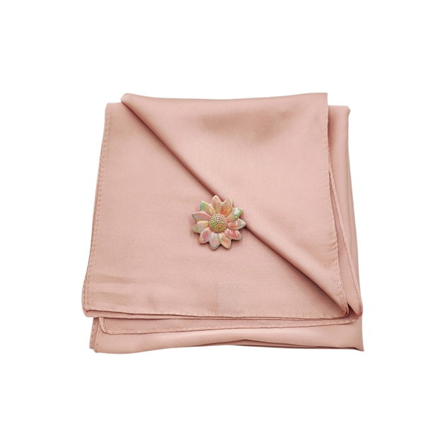 Set cadou esarfa satinata roz plamaniu si brosa ceramica floare