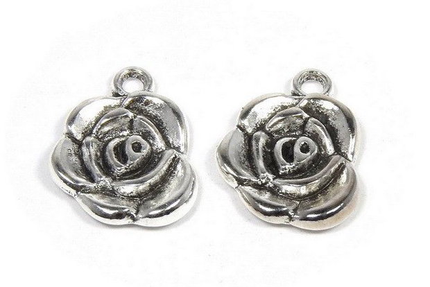 Pandantiv metalic, argintiu antichizat, 17.5x14 mm