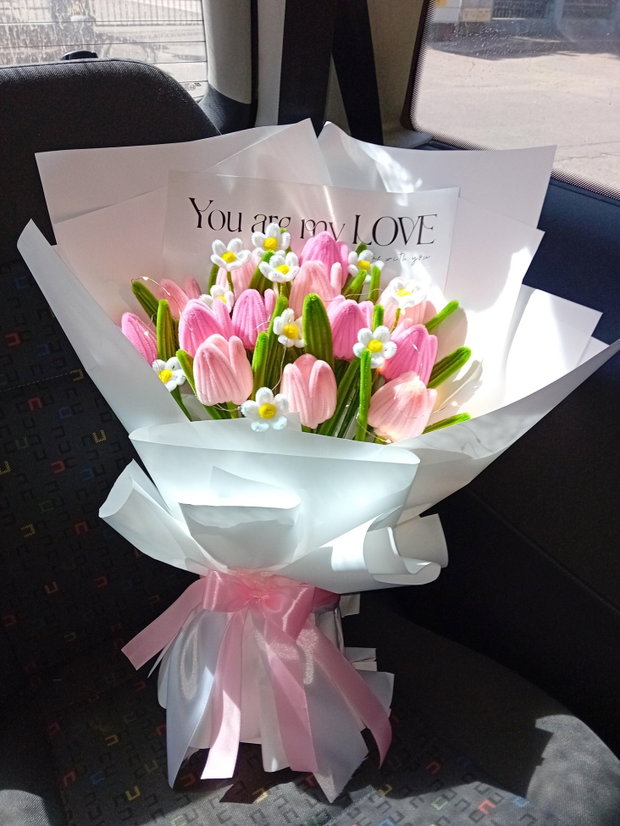 Buchet lalele roz