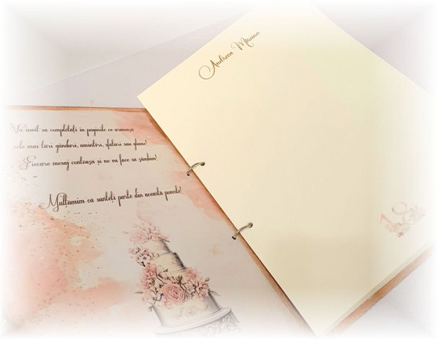 Guestbook personalizat pentru majorat / petrecere 18 ani,  model 1