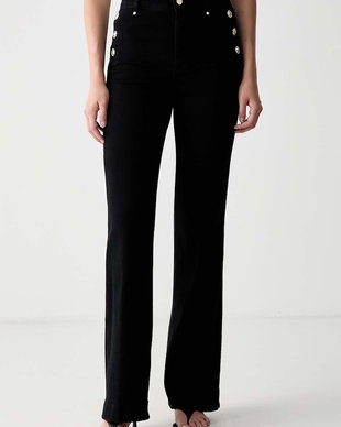 Guess blugi regular pentru femei NEW FAYE