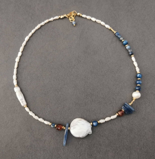 Colier kyanite, perle de cultura si granat CP56