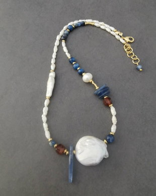 Colier kyanite, perle de cultura si granat CP56
