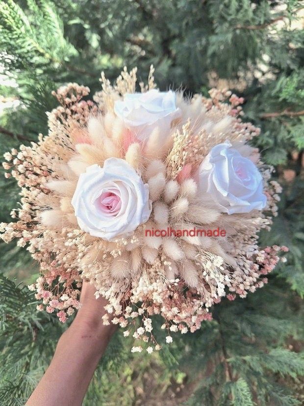 Buchet mireasa trandafiri criogenati