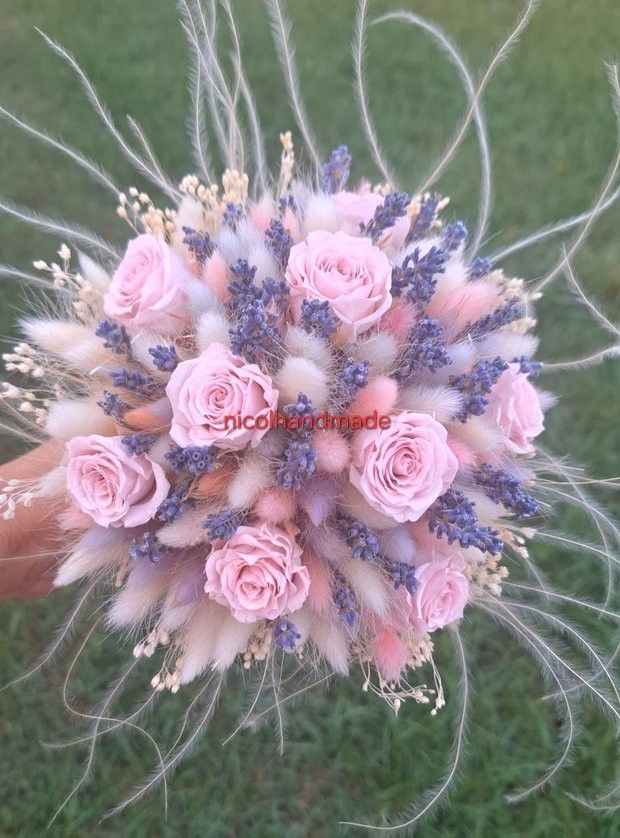 Buchet mireasa/ nașa trandafiri și lavanda