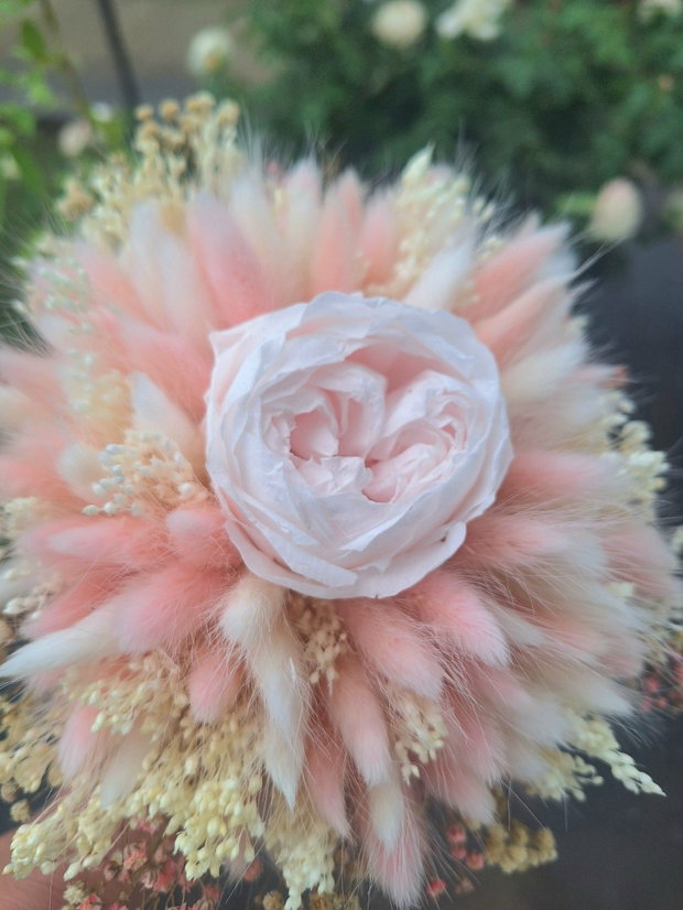 Buchet mireasa bujor roz