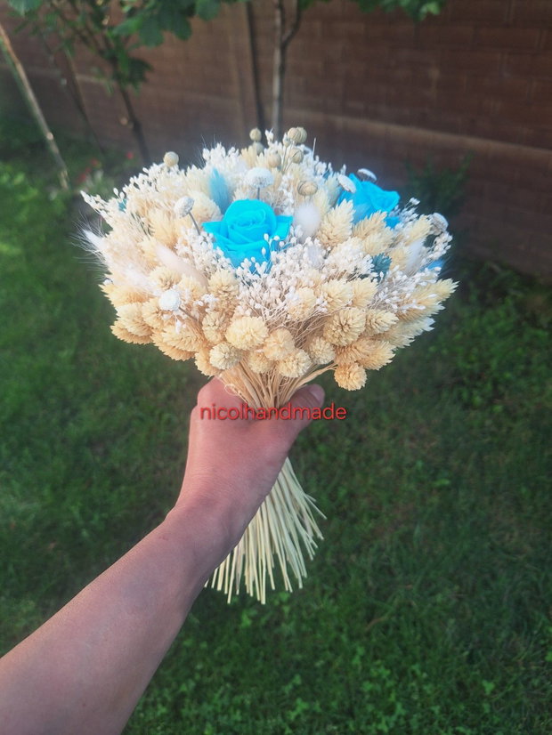 Buchet mireasa alb/albastru