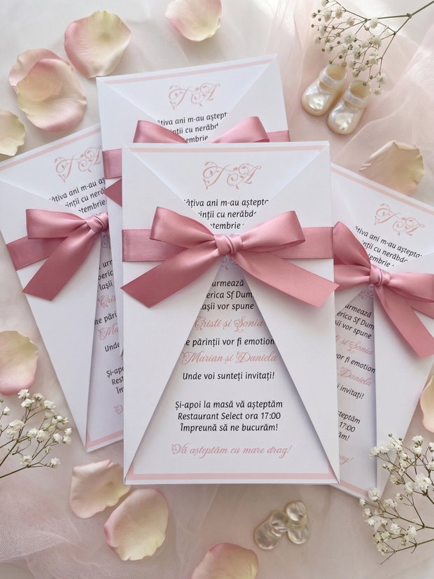 Invitații elegante botez fetițe