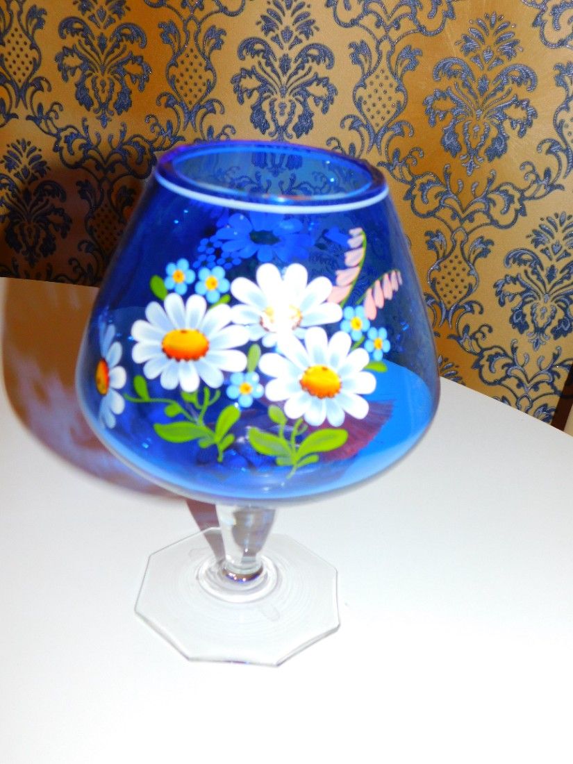 Cristal albastru Bohemia, pictat manual , neutilizat
