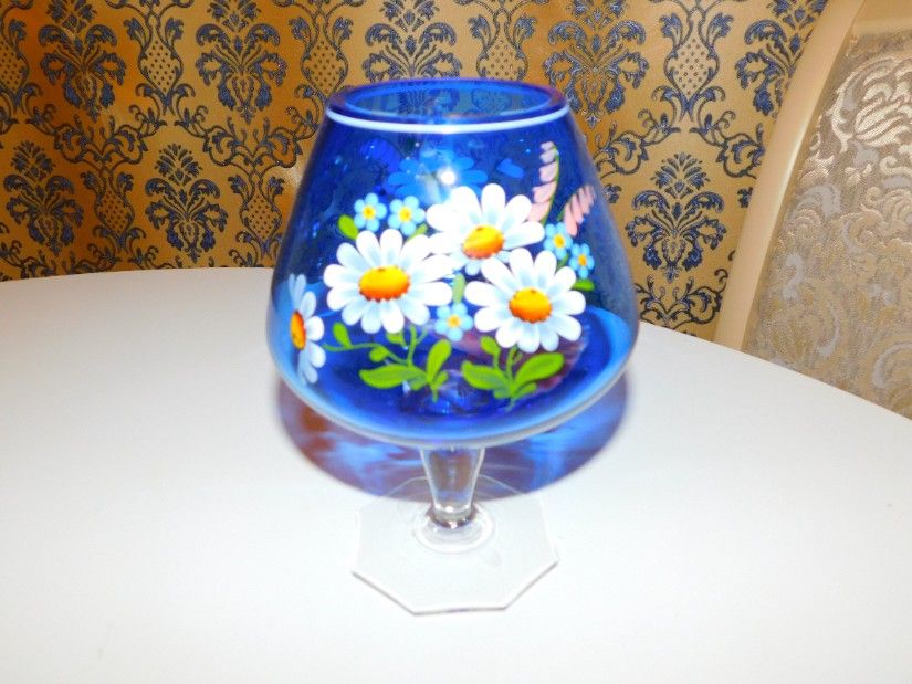 Cristal albastru Bohemia, pictat manual , neutilizat