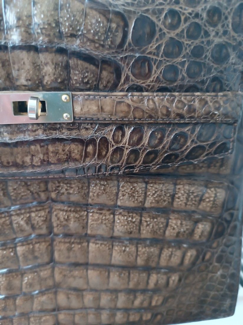 Geanta vintage din piele de crocodil