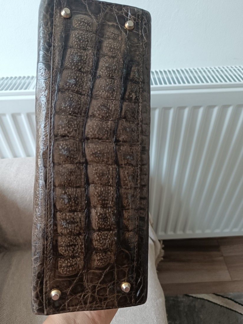 Geanta vintage din piele de crocodil