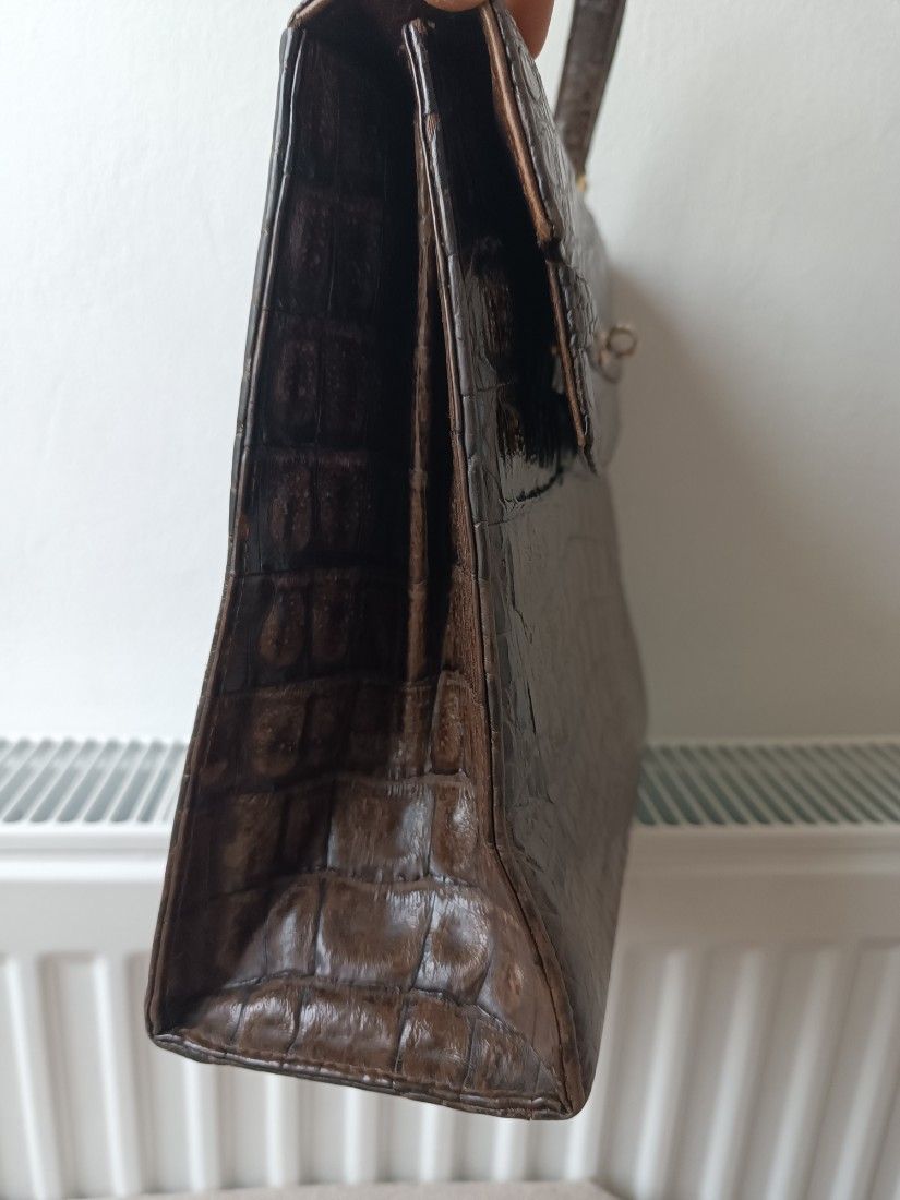 Geanta vintage din piele de crocodil