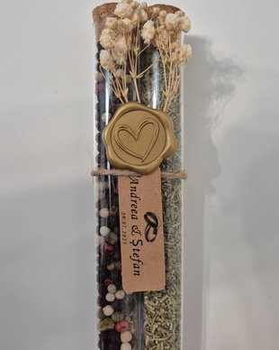 Mărturie elegantă handamde -personalizata