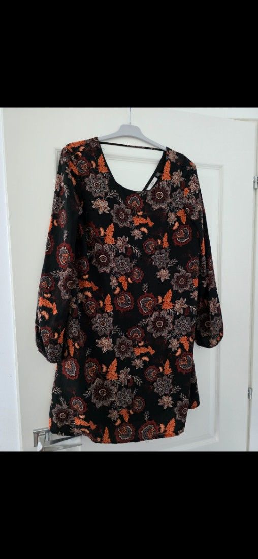 Vand rochie