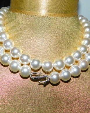 Colier perle  Italia, dublu sir,  masive ,  acoperite cu sidef