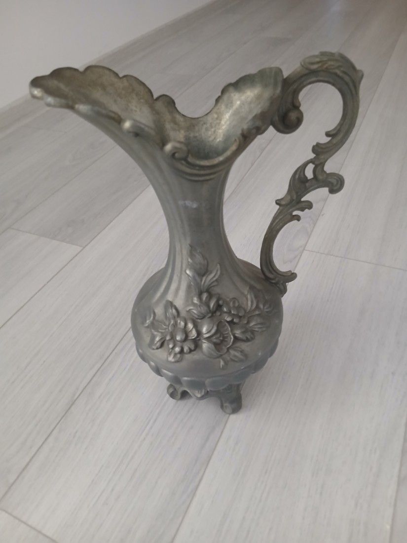 Carafă / Vază decorativă vintage din cositor (Peltrato 95% Italia