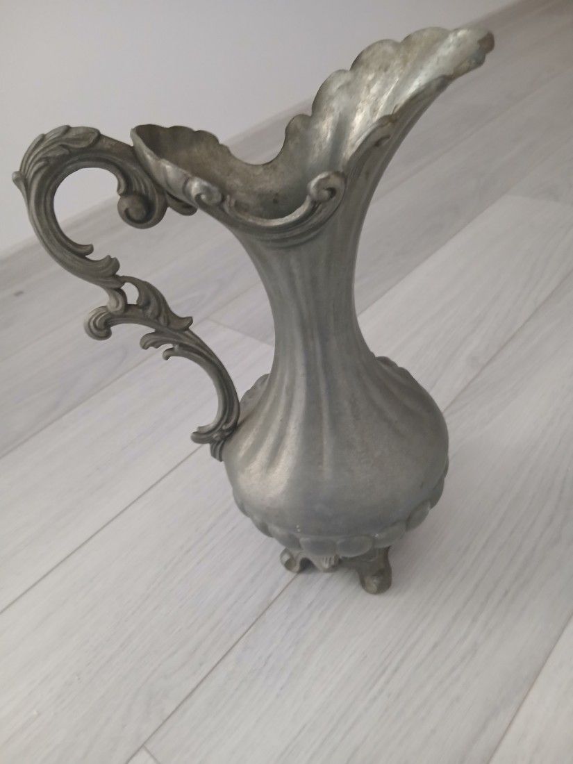 Carafă / Vază decorativă vintage din cositor (Peltrato 95% Italia