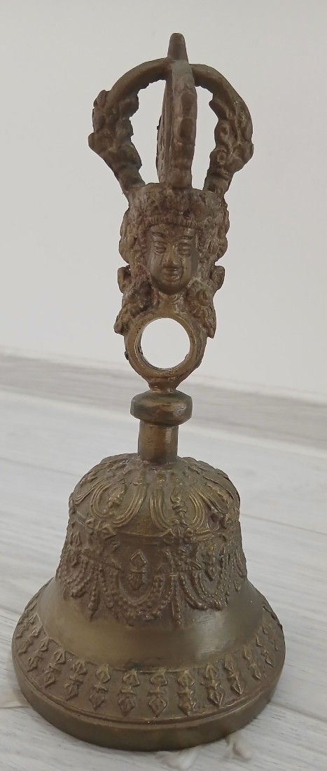 Clopot ritualic tibetan Ghanta / Vajra din bronz masiv vintage