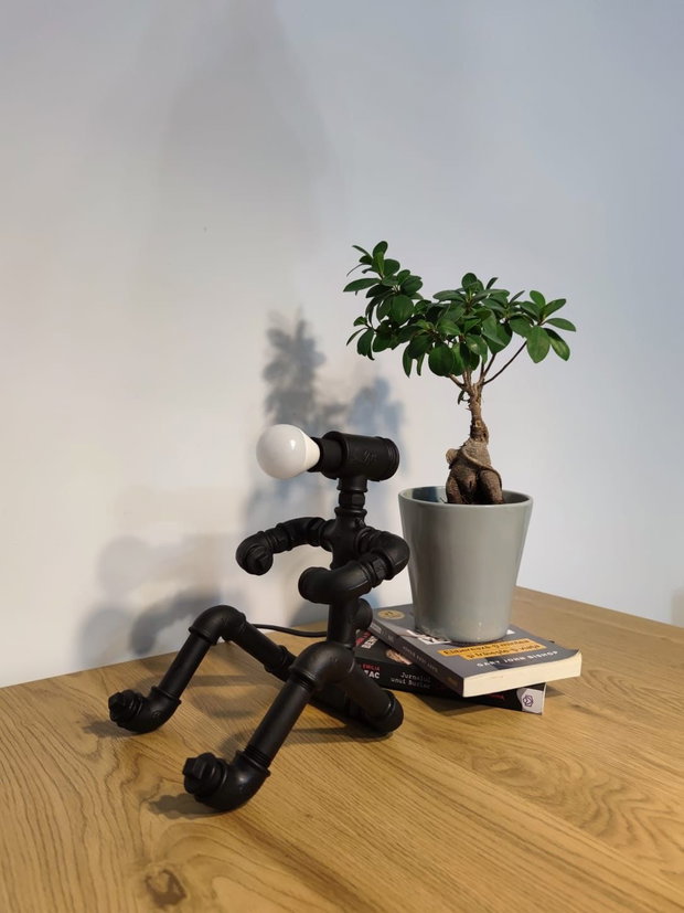 Lampa in stil industrial