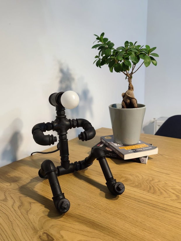 Lampa in stil industrial