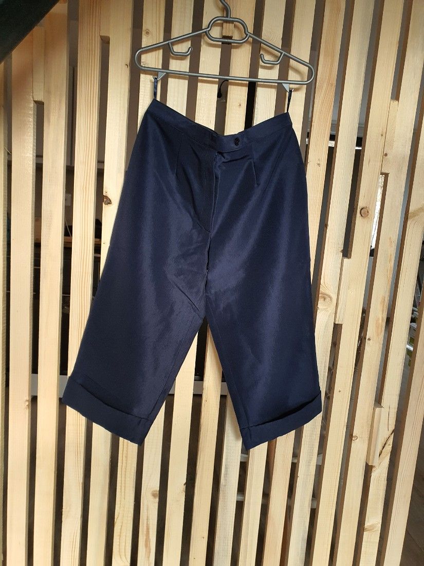 Pantaloni lejeri