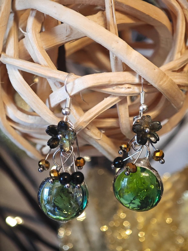 Cercei unicat sticla și perle Swarovski negru-verde