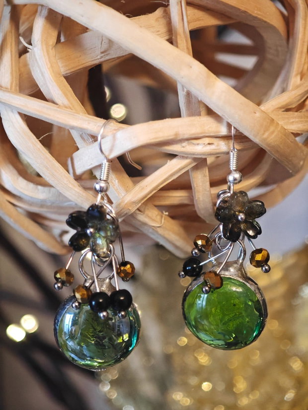 Cercei unicat sticla și perle Swarovski negru-verde