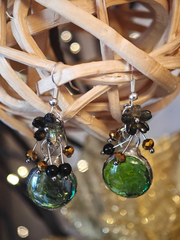Cercei unicat sticla și perle Swarovski negru-verde
