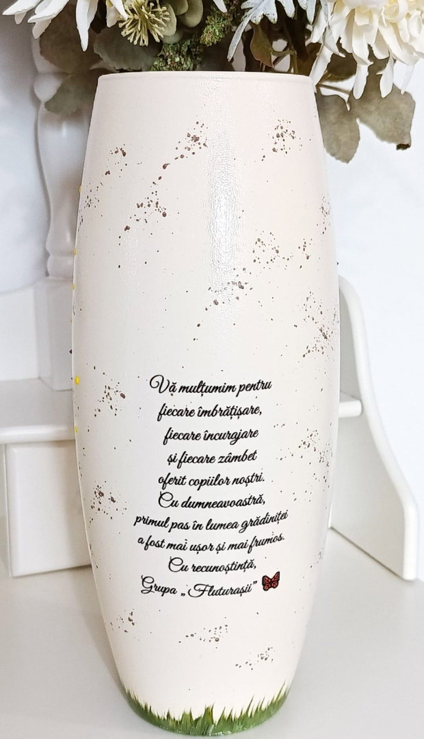 Vază personalizată pentru Grupa Fluturașilor