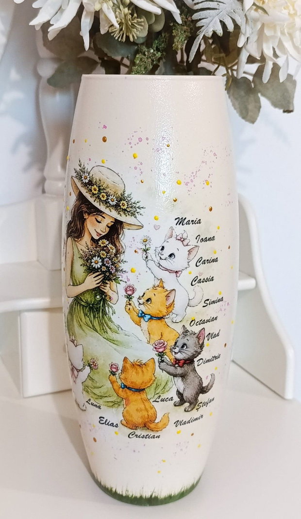 Vază personalizată pentru Grupa Pisicuțelor
