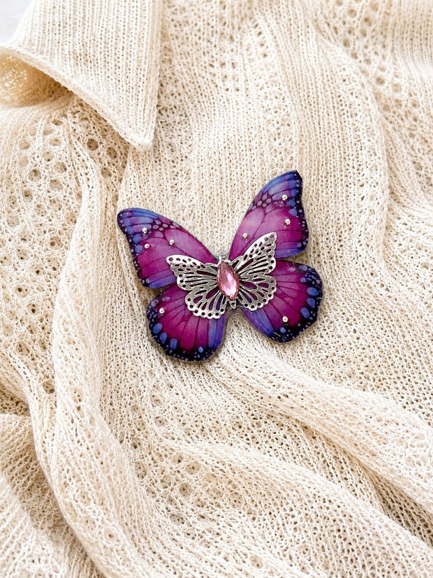Broșă fluture 02223
