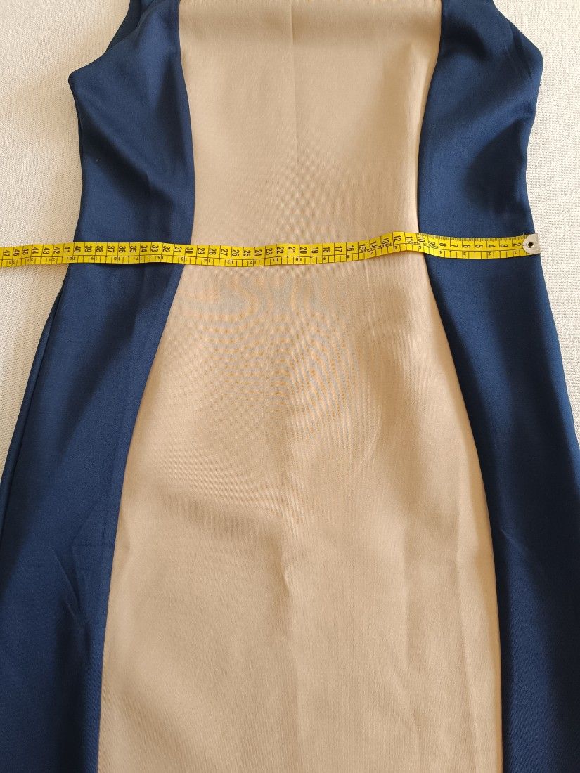 Rochie elegantă bicoloră Holly Bracken