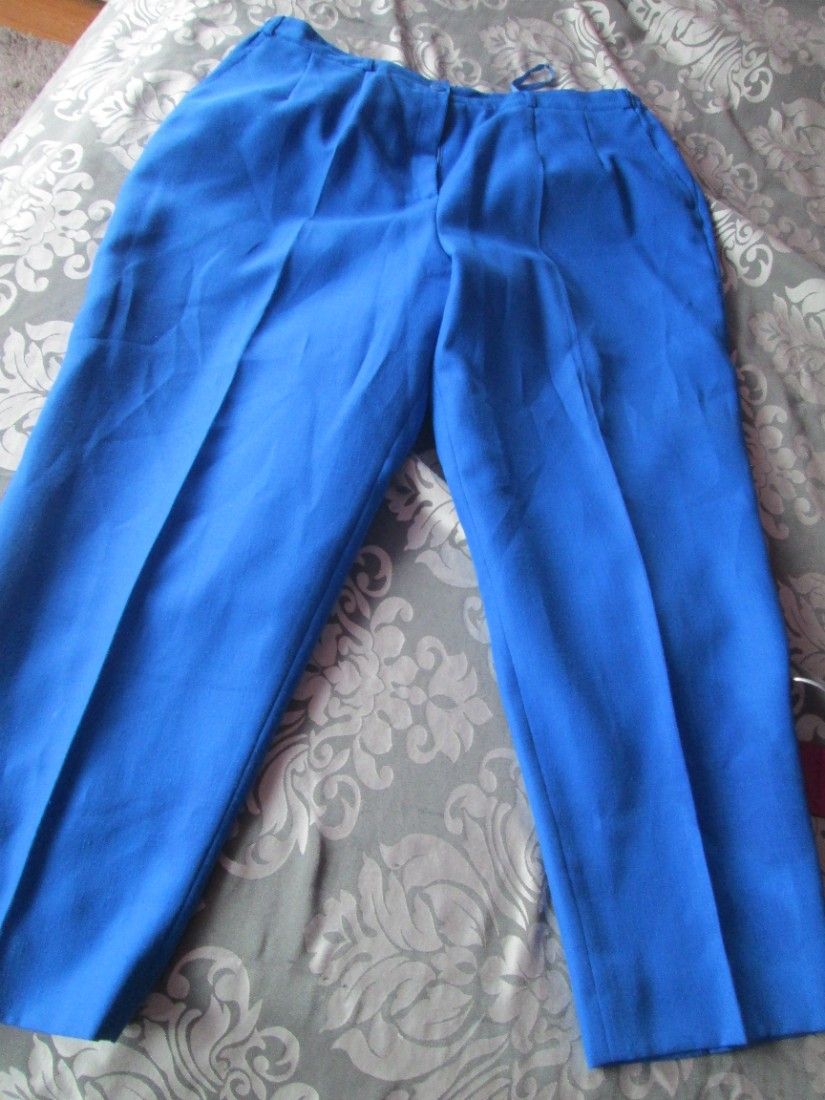 costum dame vesta/pantalon 56