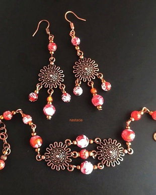 set antichizat  dantelat  cu agate