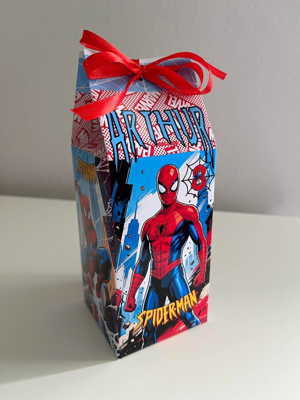 Cutii dulciuri Spiderman