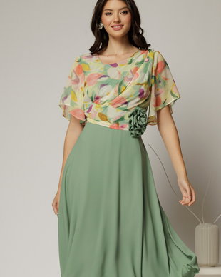 Rochie midi verde fistic din triplu voal cu bustul imprimat