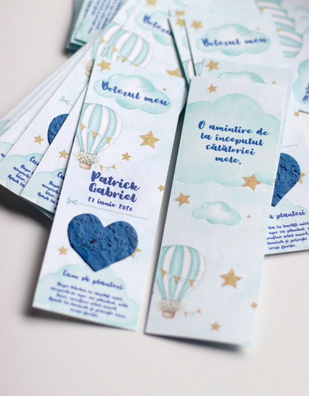 Marturie plantabila - semn de carte - hartie manuala plantabila cu seminte si petale de flori