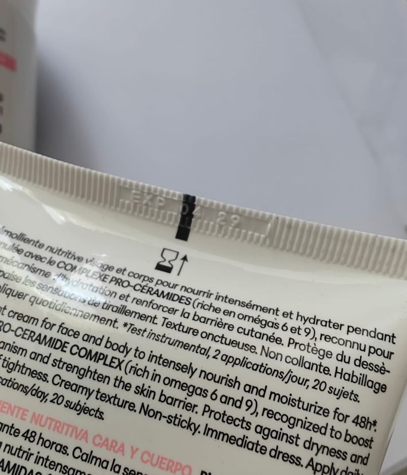 Crema emolienta Ducray pentru corp