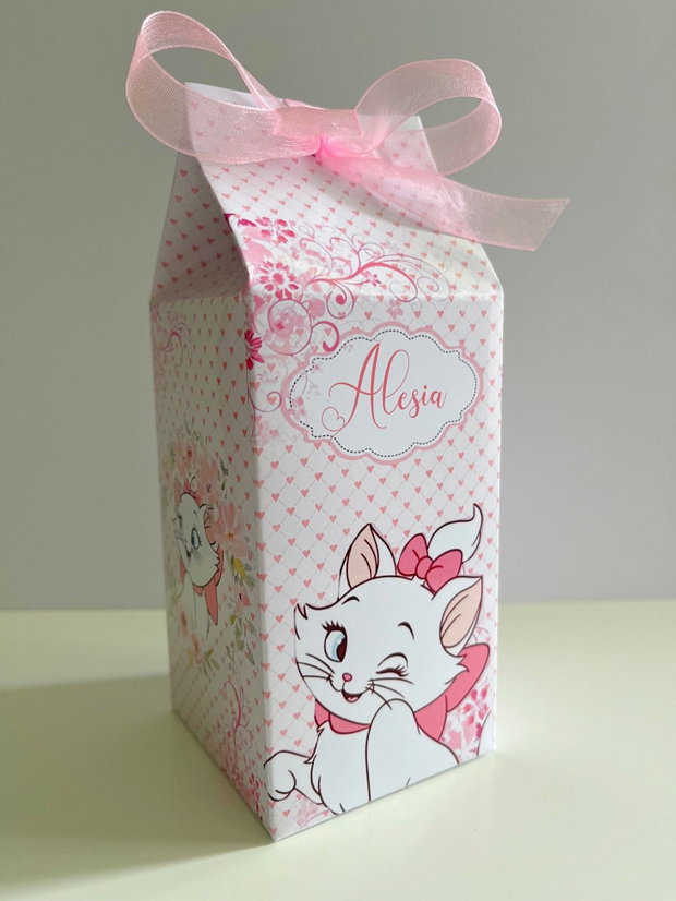 Cutii Pisicuța Marie personalizate