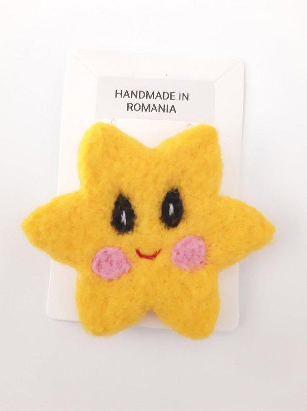 Broșă Handmade Stea Solară Lână Naturală Împâslita Manual