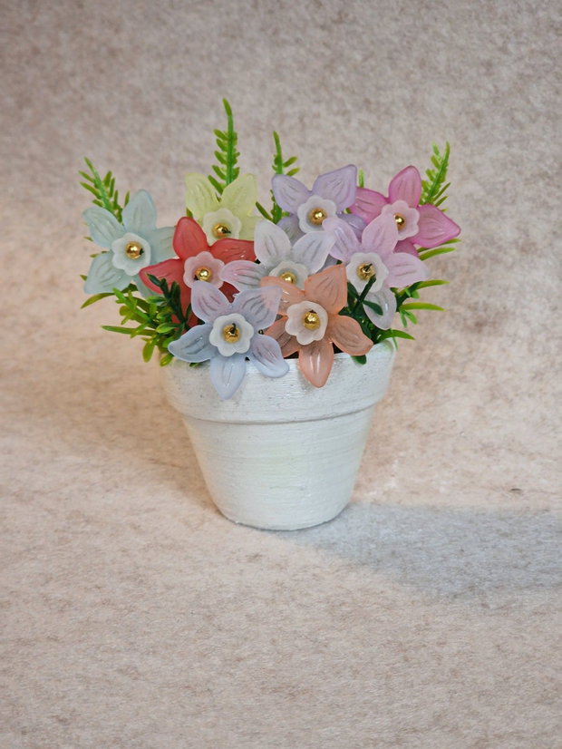 Ghiveci de flori pastel