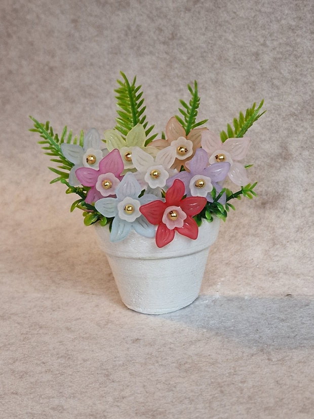 Ghiveci de flori pastel