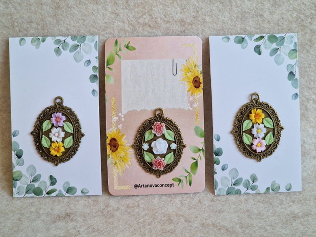 Pandantiv floral