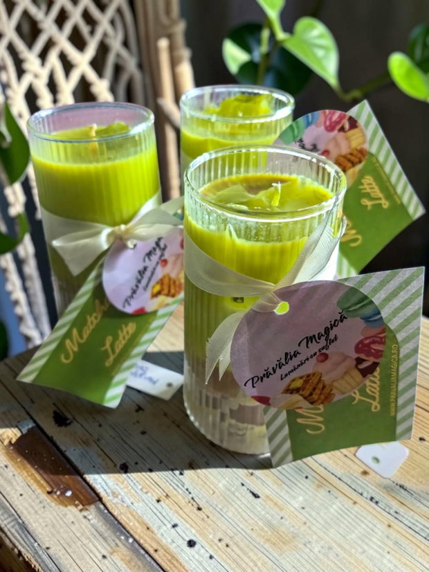 Lumânare Artizanală Matcha Latte, Ceară Soia și Gel, Cafea și Mentă