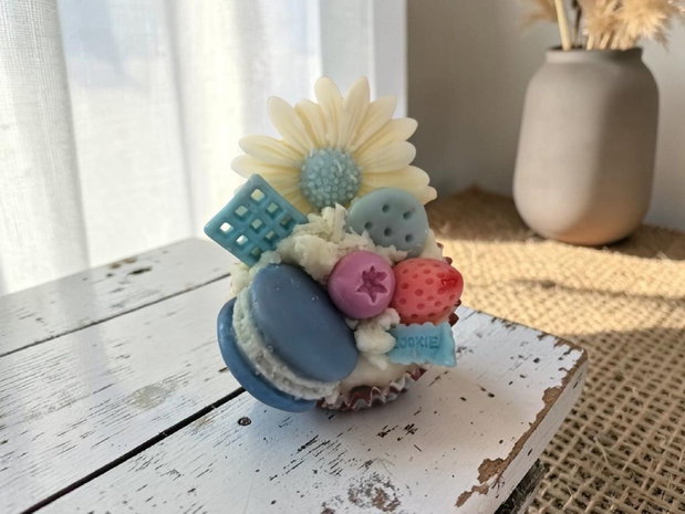 Lumânare Artizanală Tip Cupcake, Ceară de Soia, Aromă Cookies, 110-115g Rosu/ Albastru/ Verde